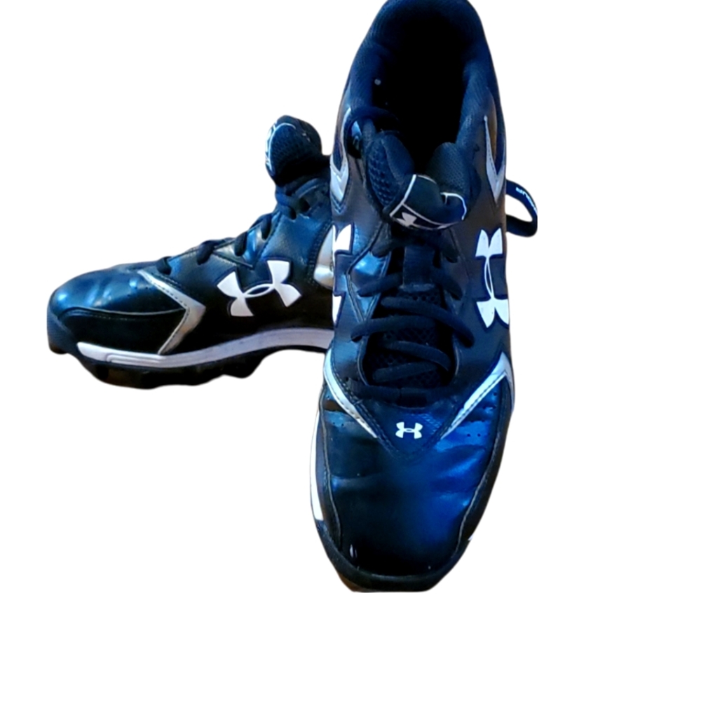 Under Armour Cleats